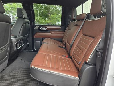 2024 GMC Sierra 2500 HD — detail view