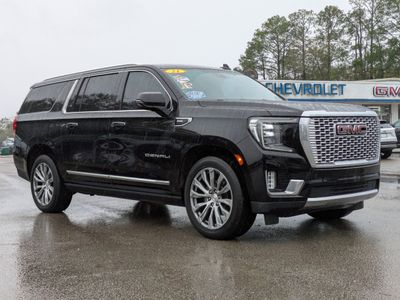 2021 GMC Yukon XL — side profile view