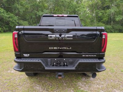 2024 GMC Sierra 2500 HD — detail view