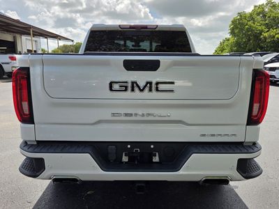 2021 GMC Sierra 1500 — interior view