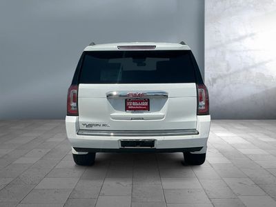 2020 GMC Yukon XL — detail view