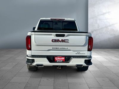 2020 GMC Sierra 1500 — detail view