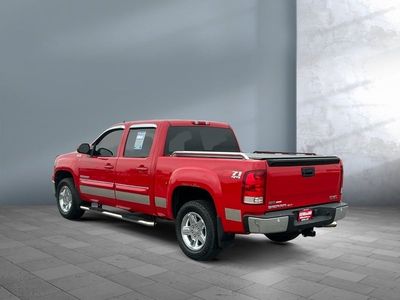 2011 GMC Sierra 1500 — interior view