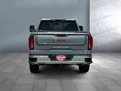 2023 GMC Sierra 1500 — detail view