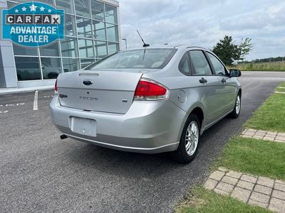2009 Ford Focus — interior view