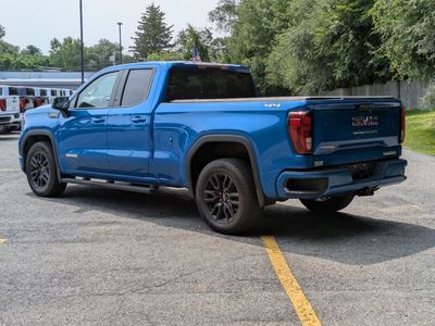 2023 GMC Sierra 1500 — detail view