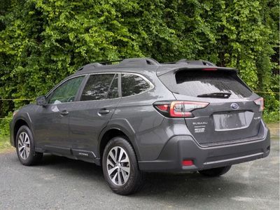 2025 Subaru Outback — detail view