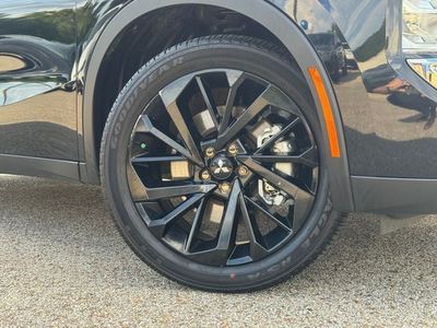 2022 Mitsubishi Outlander — side profile view