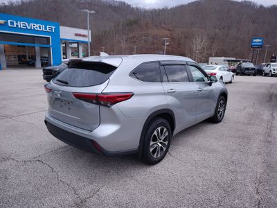 2023 Toyota Highlander — rear three-quarter view