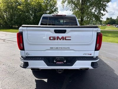 2023 GMC Sierra 1500 — interior view
