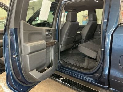 2019 Chevrolet Silverado 1500 — rear three-quarter view