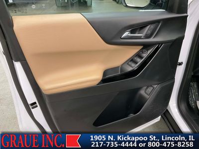 2025 Chevrolet Equinox — detail view
