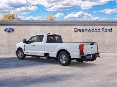 2025 Ford Super Duty — detail view