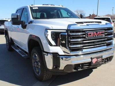 2026 GMC Sierra 2500 HD — detail view