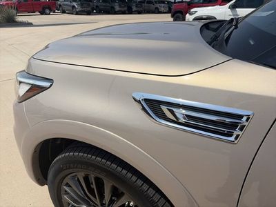 2022 INFINITI QX80 — interior view