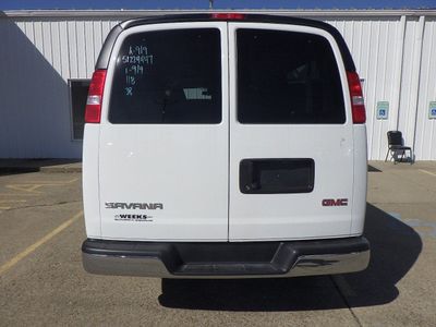 2025 GMC Savana Passenger — detail view