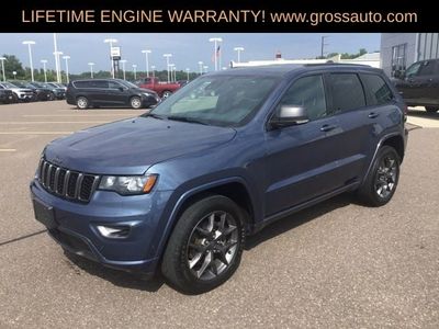 2021 Jeep Grand Cherokee — interior view