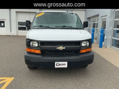 2016 Chevrolet Express 3500 — rear three-quarter view