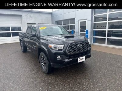 2022 Toyota Tacoma 4WD — side profile view