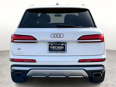 2025 Audi Q7 — detail view