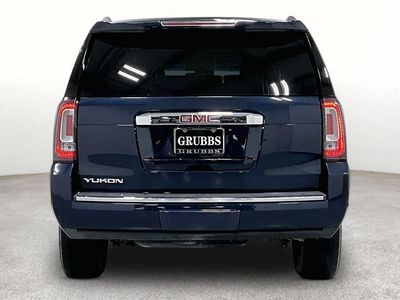 2019 GMC Yukon — detail view