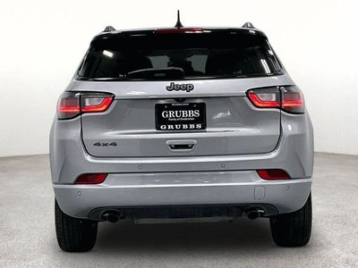 2023 Jeep Compass — detail view