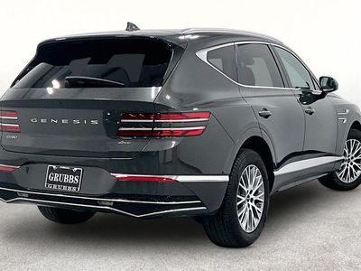 2025 Genesis GV80 — side profile view