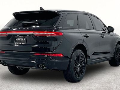 2023 Lincoln Corsair — side profile view