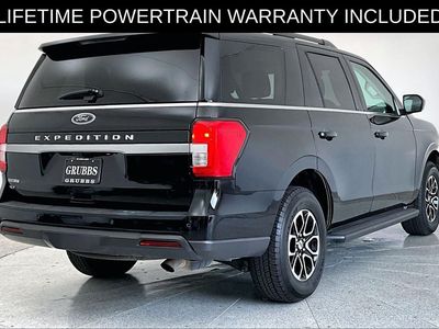2024 Ford Expedition — side profile view