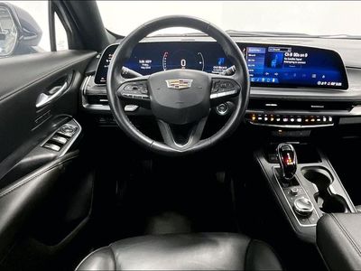 2025 Cadillac XT4 — detail view