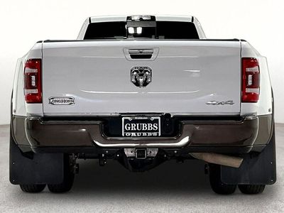2020 RAM 3500 — detail view