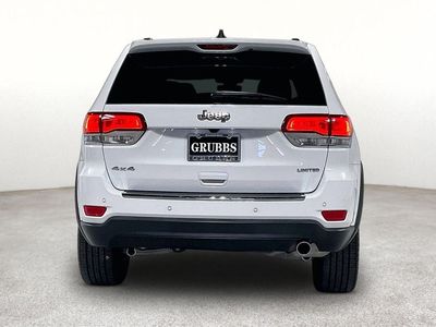 2021 Jeep Grand Cherokee — detail view
