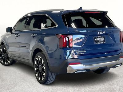2025 Kia Sorento — interior view