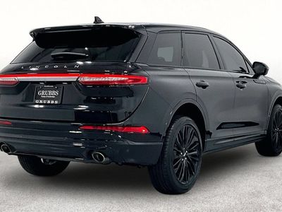 2023 Lincoln Corsair — side profile view