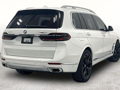 2024 BMW X7 — side profile view