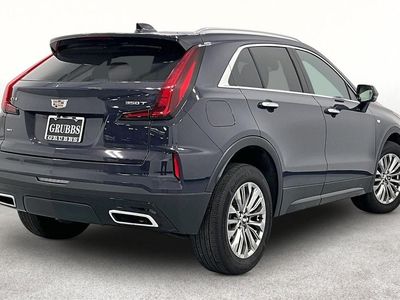 2025 Cadillac XT4 — side profile view