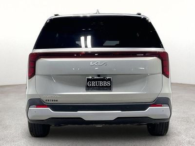 2026 Kia Carnival — detail view