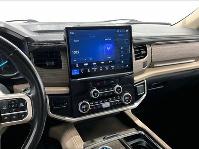 2022 Ford Expedition — detail view