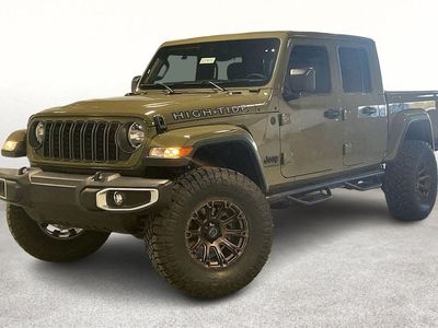 2025 Jeep Gladiator — side profile view