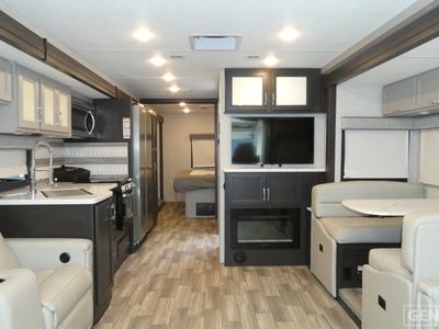 2026 Thor Motor Coach Luminate - Photo 5