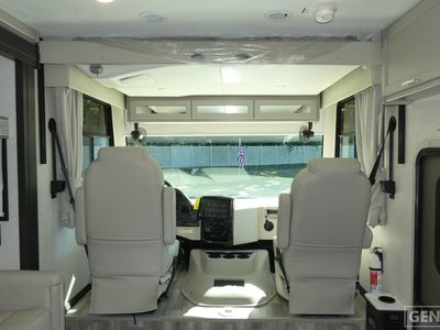 2026 Thor Motor Coach Luminate - Photo 12