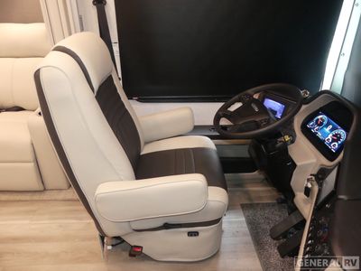 2026 Holiday Rambler Nautica - Photo 8