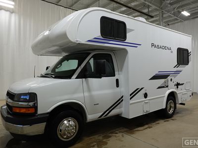 2026 Thor Motor Coach Pasadena SE - Photo 2