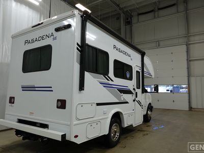 2026 Thor Motor Coach Pasadena SE - Photo 4