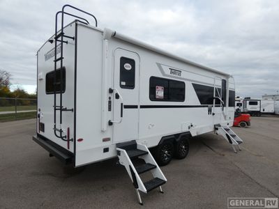 2026 Winnebago Thrive - Photo 3