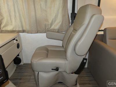 2026 Thor Motor Coach ACE - Photo 13