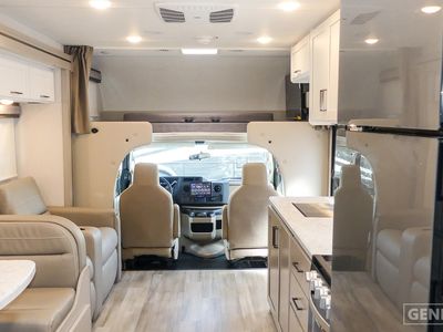 2026 Thor Motor Coach Pasadena SE - Photo 6