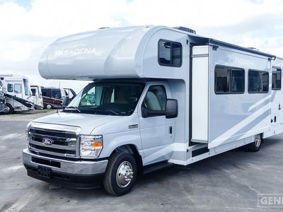 2026 Thor Motor Coach Pasadena SE - Photo 2