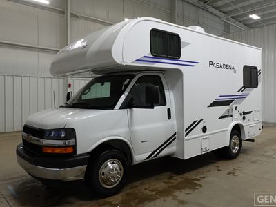 2026 Thor Motor Coach Pasadena SE - Photo 2