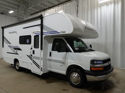 2026 Thor Motor Coach Pasadena SE - Photo 2